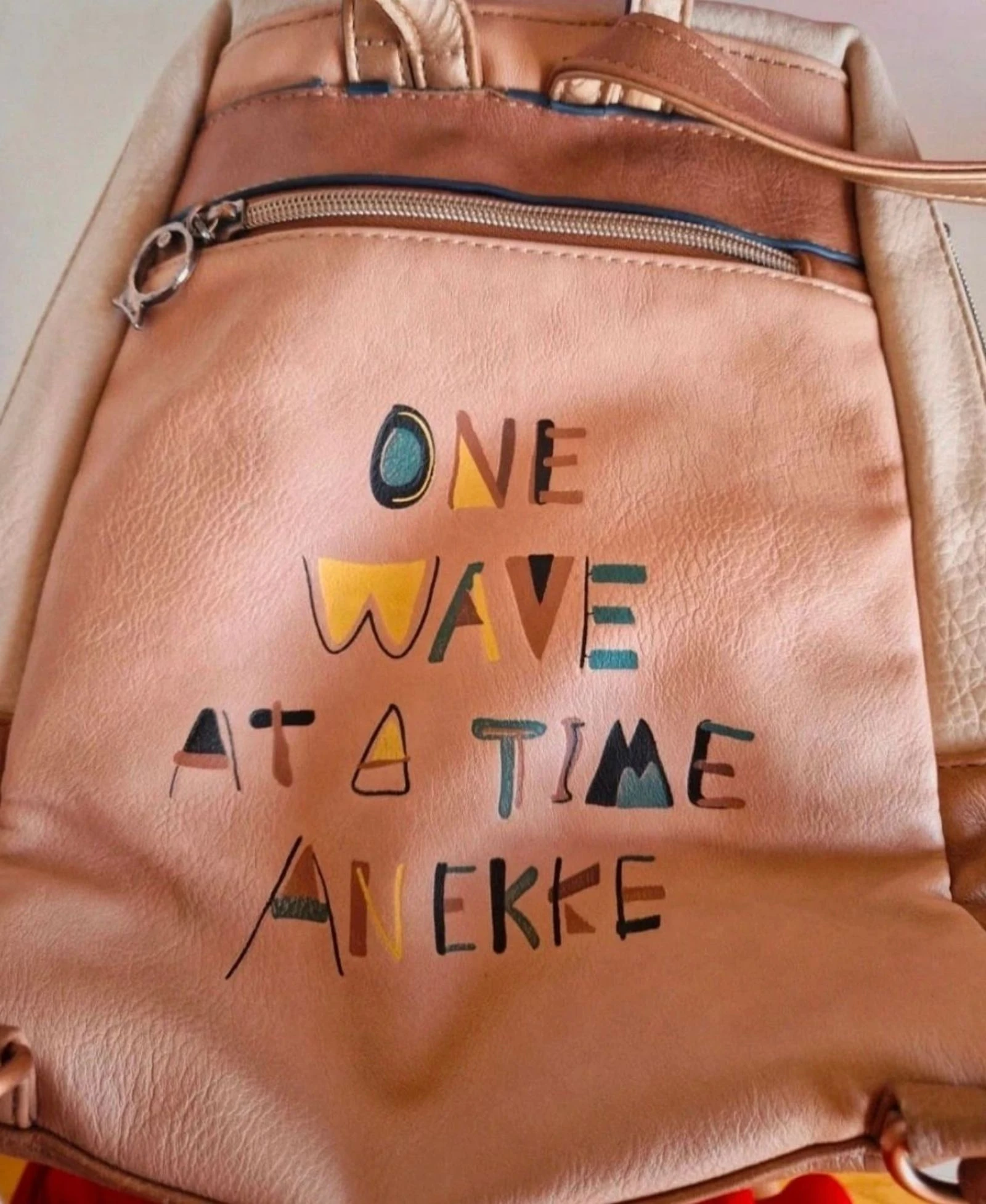 🌟 Conjunto Anekke Mediterranean Sunrise – Mochila + Cartera 🌟 – photo 5